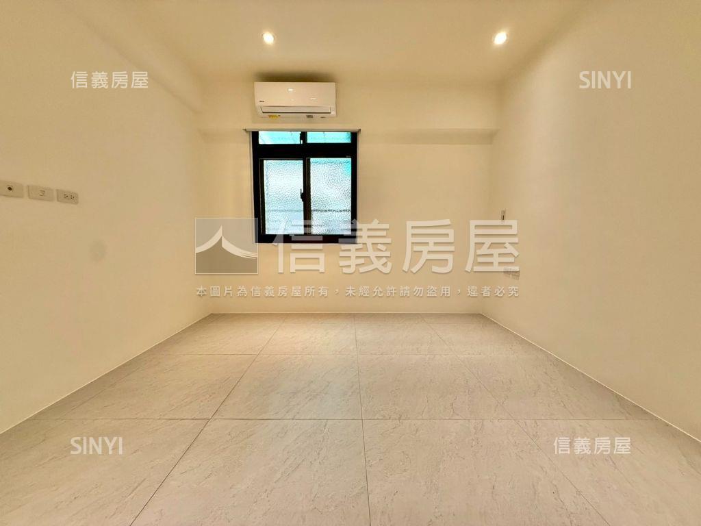 專任中興路簡約機能美寓房屋室內格局與周邊環境