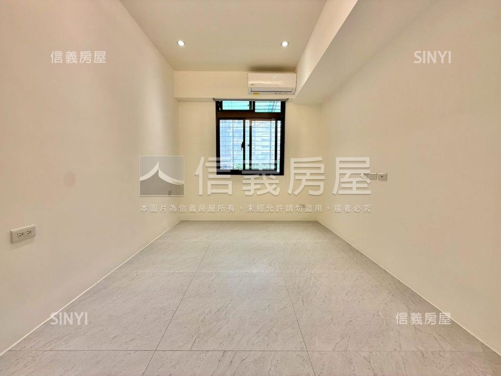 專任中興路簡約機能美寓房屋室內格局與周邊環境