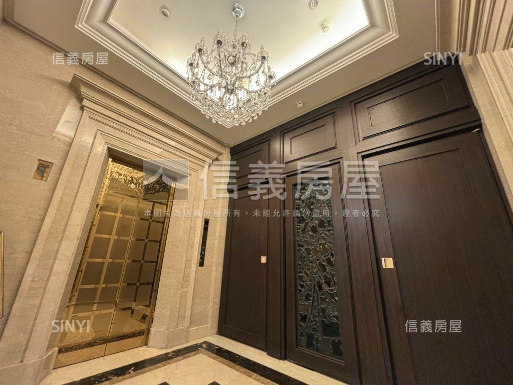 敦年凱旋大道豪邸房屋室內格局與周邊環境