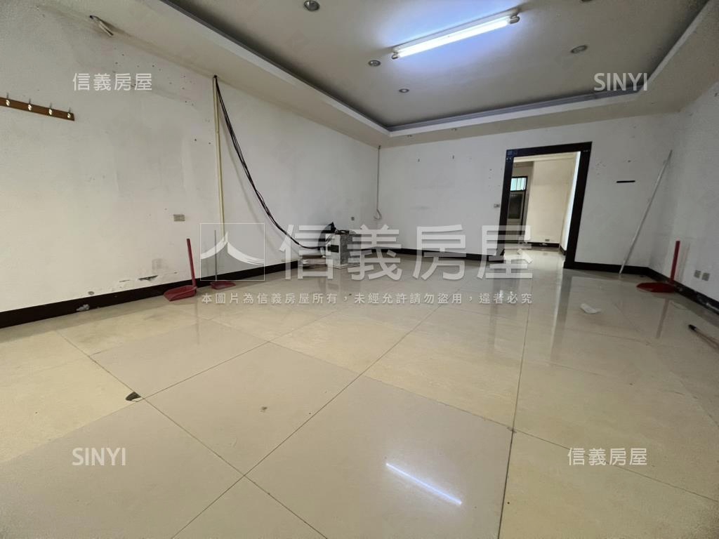 中壢精華透天房屋室內格局與周邊環境
