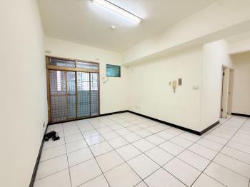 富綠旺近捷運。臻藏三房