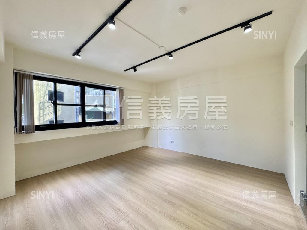 文化中心翻新電梯美三房房屋室內格局與周邊環境