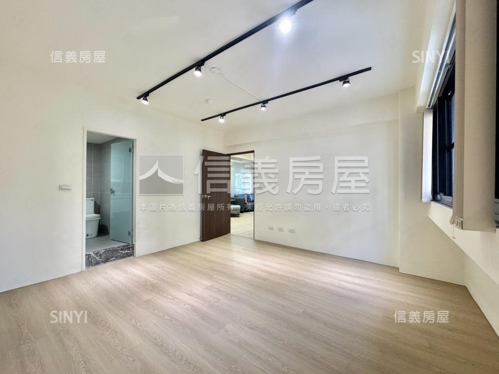文化中心翻新電梯美三房房屋室內格局與周邊環境
