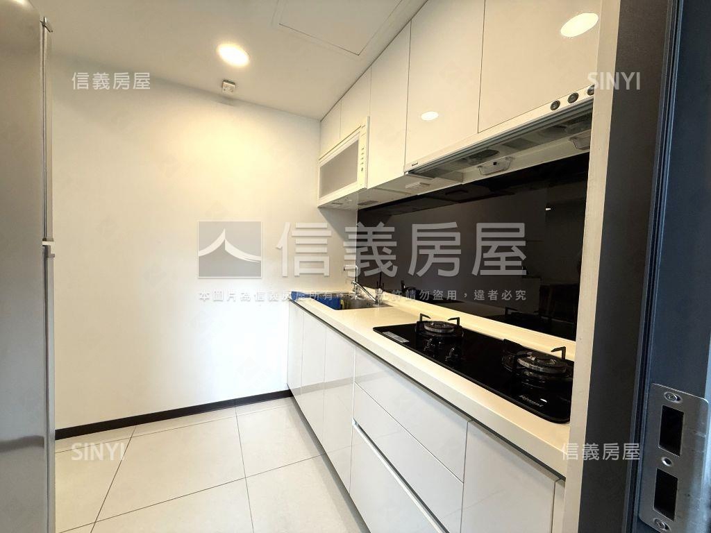 酷雙鐵共構盛築松築大兩房房屋室內格局與周邊環境