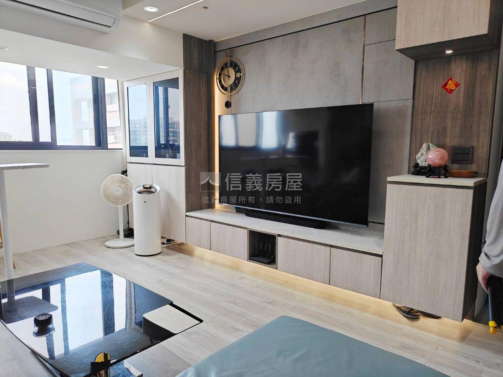 近捷運高樓全室更新美三房房屋室內格局與周邊環境