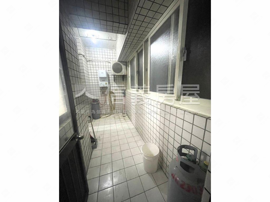 新街國小名第美屋房屋室內格局與周邊環境