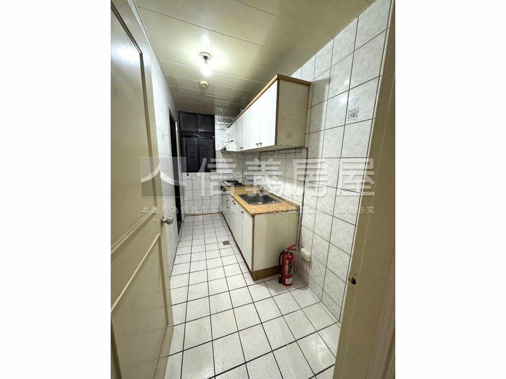 新街國小名第美屋房屋室內格局與周邊環境