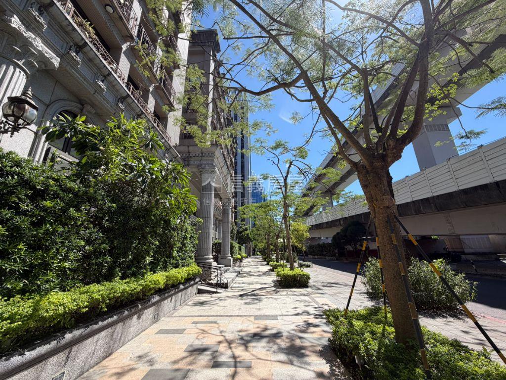 香朵面河景質感套房房屋室內格局與周邊環境
