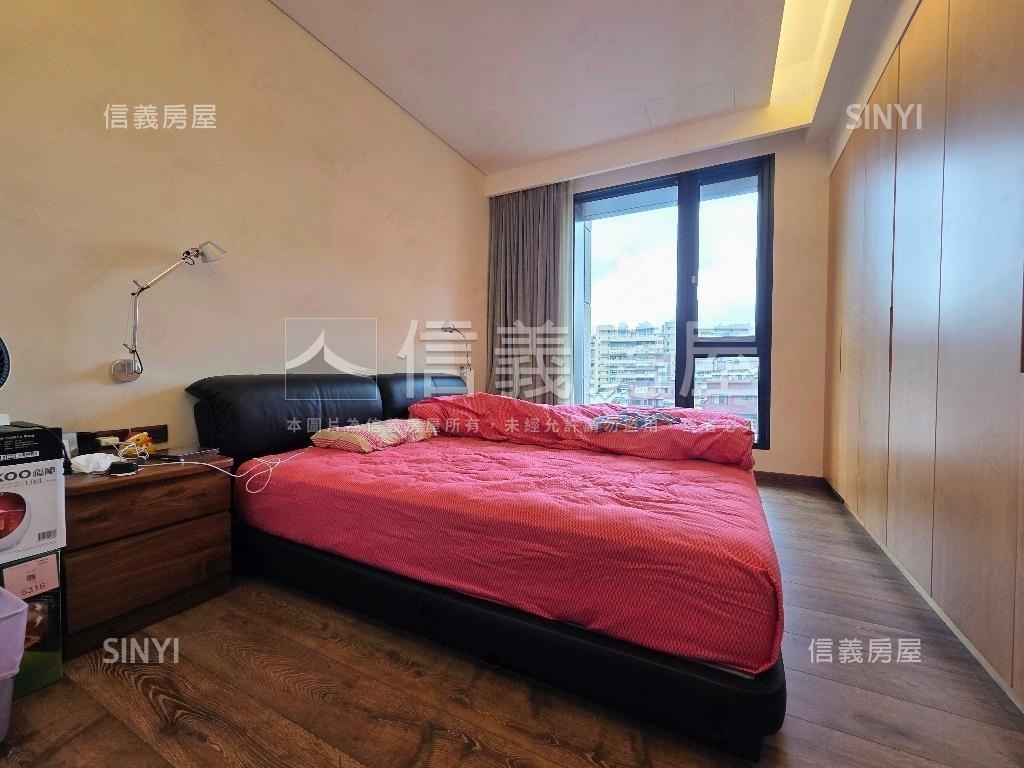 華孚鈞藏百年珍藏頂裝璜房屋室內格局與周邊環境