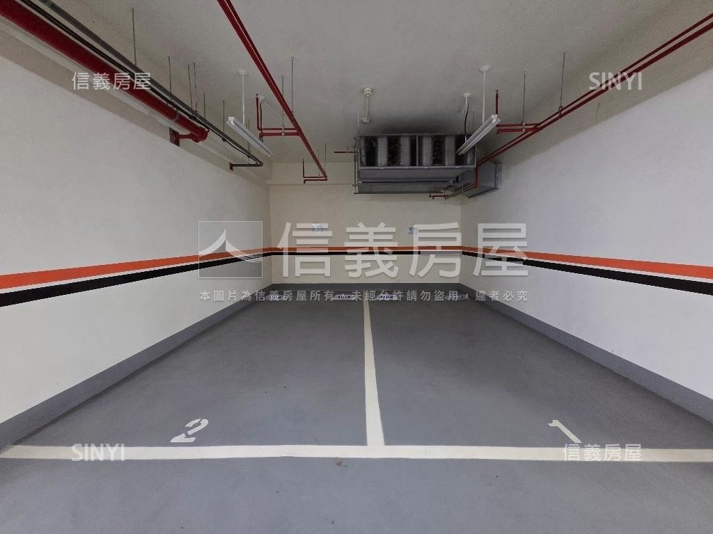 華孚鈞藏百年珍藏頂裝璜房屋室內格局與周邊環境