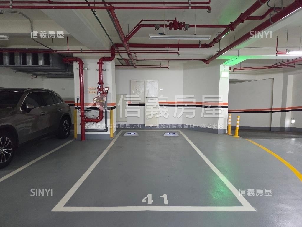 華孚鈞藏百年珍藏頂裝璜房屋室內格局與周邊環境