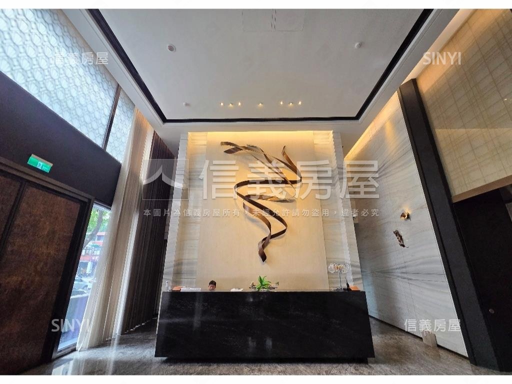 華孚鈞藏百年珍藏頂裝璜房屋室內格局與周邊環境