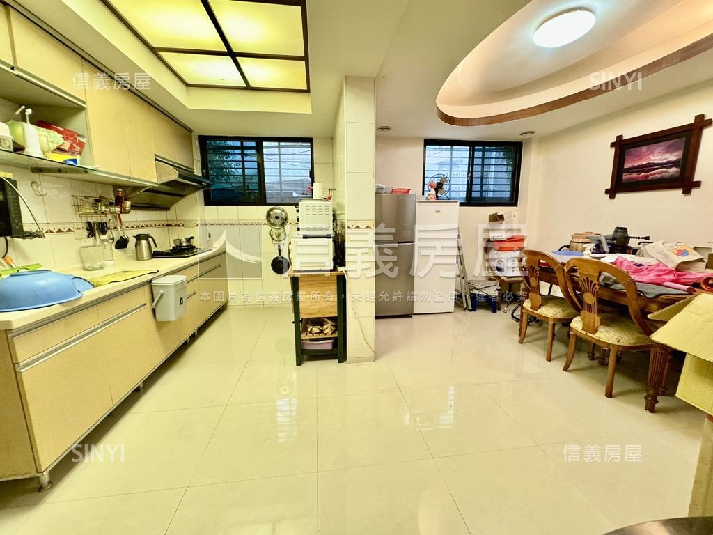 大同路★隱密奢華夢幻之家房屋室內格局與周邊環境