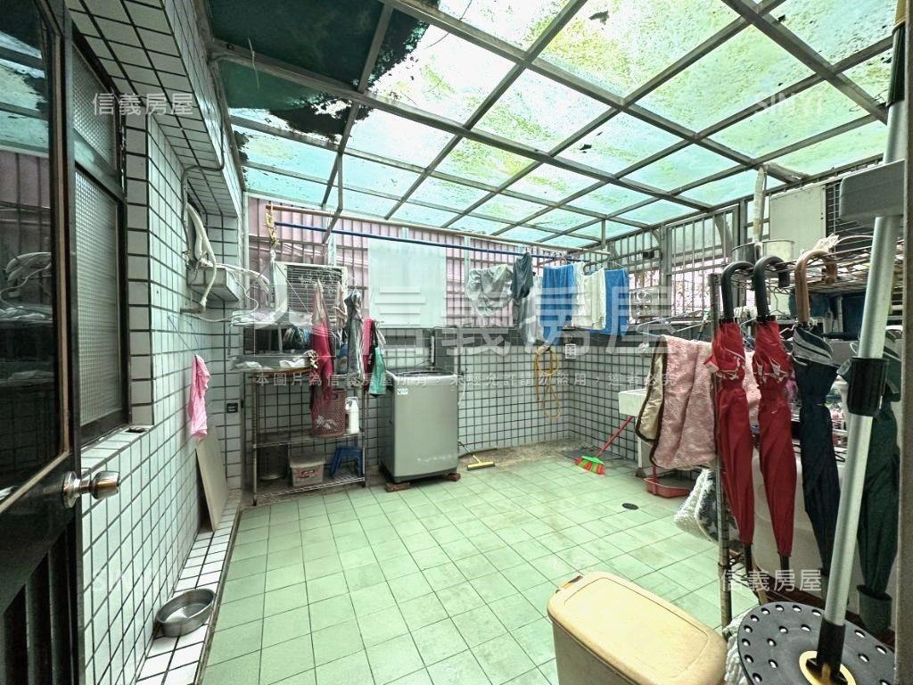 大同路★隱密奢華夢幻之家房屋室內格局與周邊環境