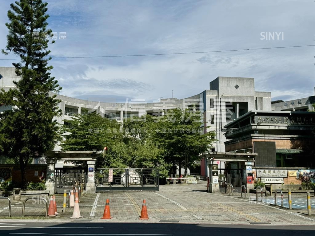 大同路★隱密奢華夢幻之家房屋室內格局與周邊環境