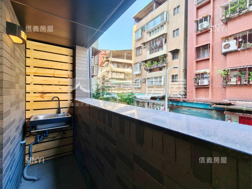 【ＶＲ】阿曼學學挑高店辦房屋室內格局與周邊環境