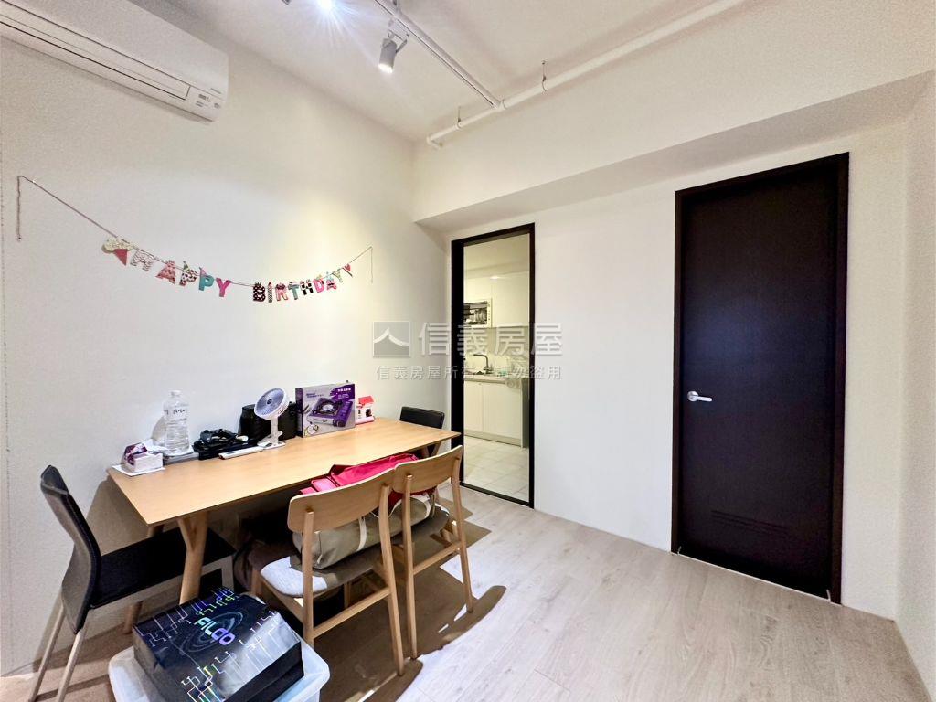 【馥華】原鄉景觀三房車位房屋室內格局與周邊環境