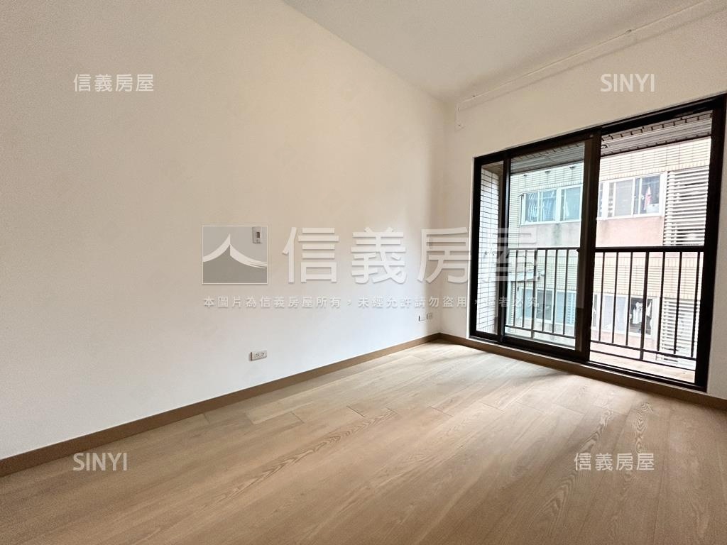 小巨蛋敦南邊間漂亮二房房屋室內格局與周邊環境