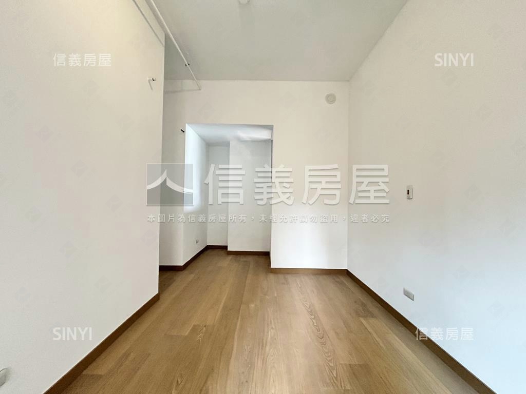 小巨蛋敦南邊間漂亮二房房屋室內格局與周邊環境