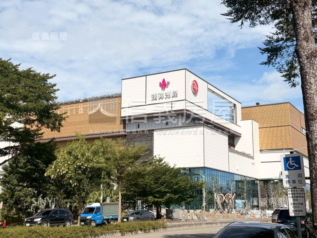 近衛道坐忘山三房雙平車房屋室內格局與周邊環境