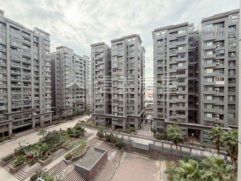 大鵬新城四房附平車位房屋室內格局與周邊環境