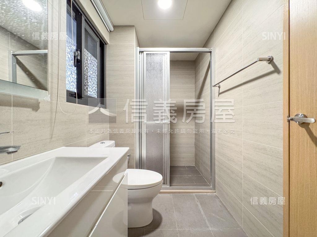 近竹南台積電鴻柏鴻喆３房房屋室內格局與周邊環境