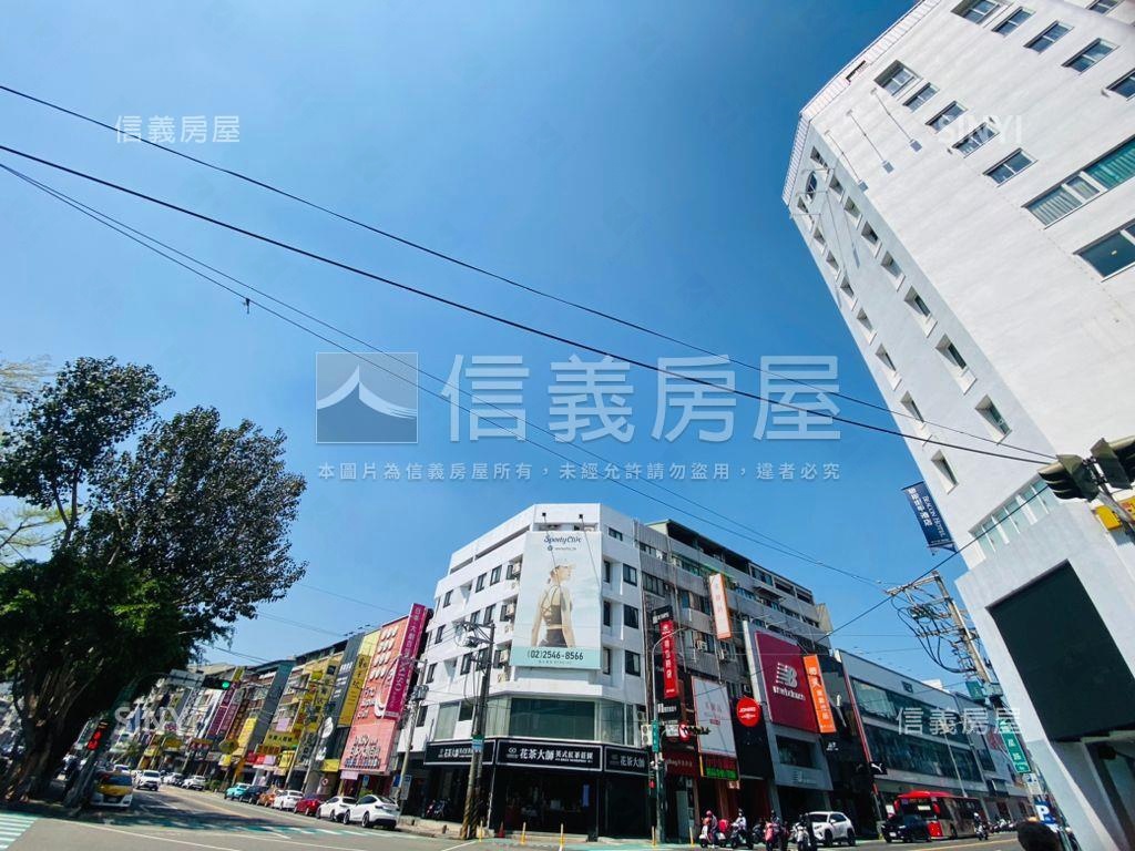 第五區明亮套房＋車位房屋室內格局與周邊環境