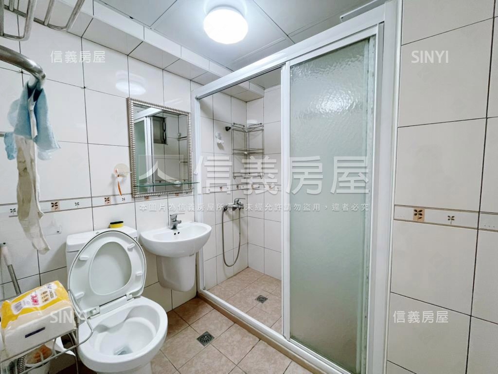 復國商圈日式質感四房平車房屋室內格局與周邊環境