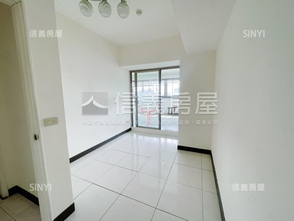 復國商圈日式質感四房平車房屋室內格局與周邊環境