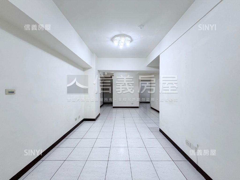 美麗京豔。好事成雙房屋室內格局與周邊環境