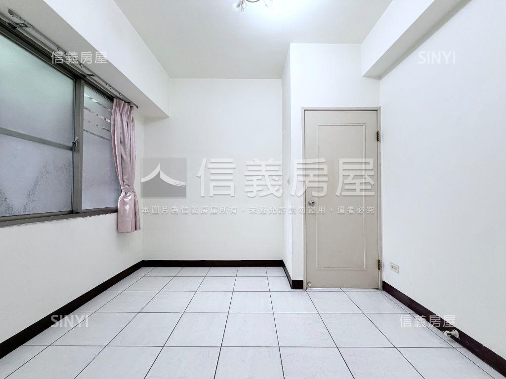 美麗京豔。好事成雙房屋室內格局與周邊環境