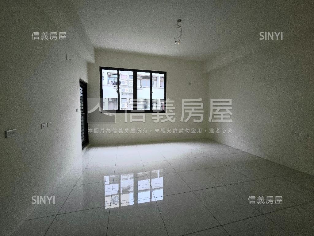 夯⭐活路勝利清水模新豪墅房屋室內格局與周邊環境