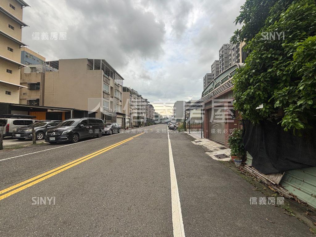 近高科大一塊土地房屋室內格局與周邊環境