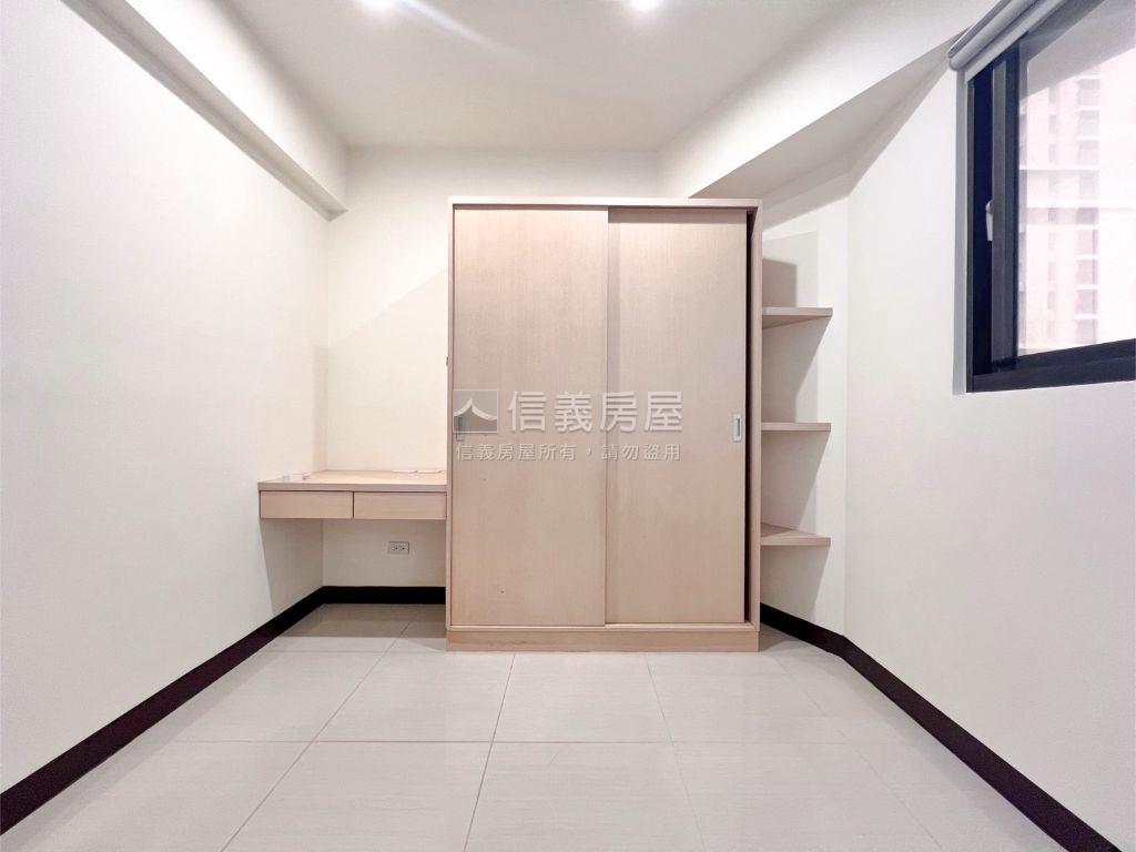 美術館高樓層三房平車房屋室內格局與周邊環境