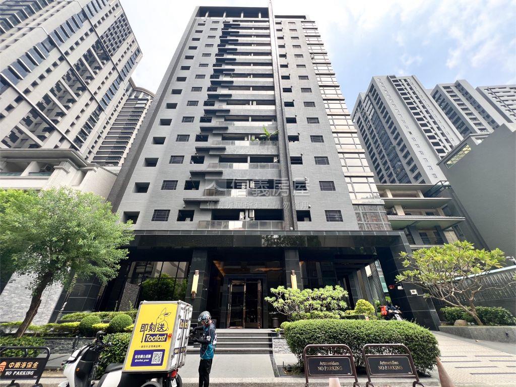美術館高樓層三房平車房屋室內格局與周邊環境