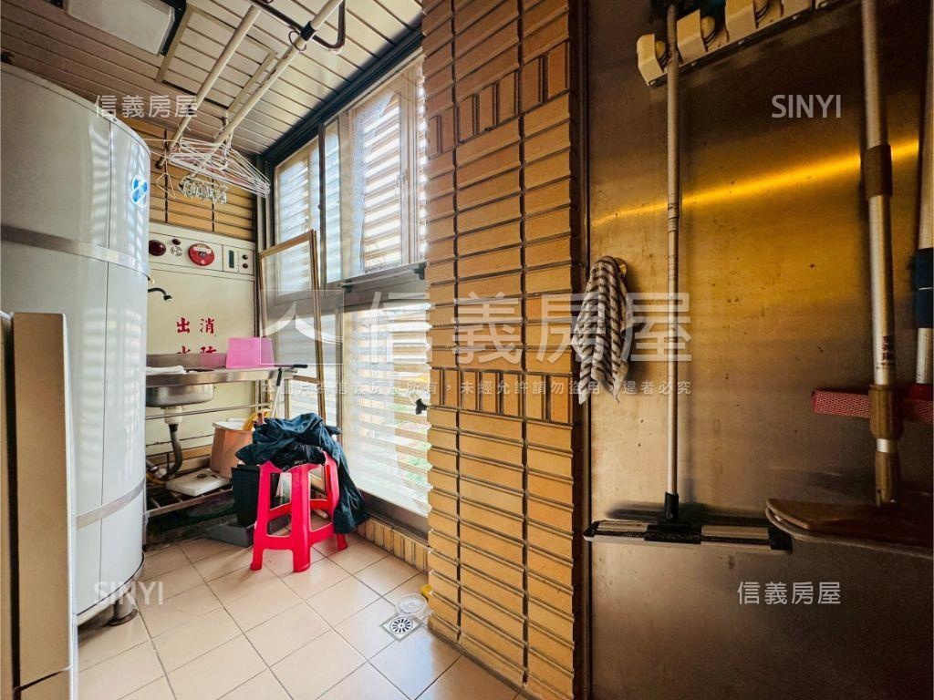 龍邦國宴使館特區帝景房屋室內格局與周邊環境