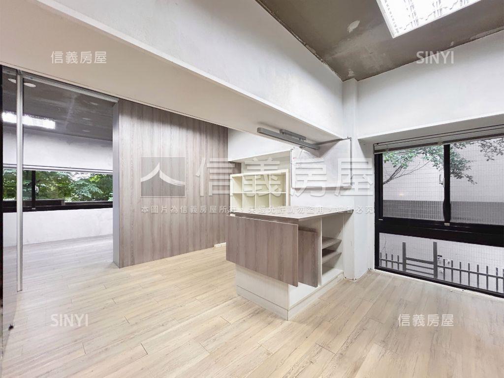 幸福站公園聚財店面房屋室內格局與周邊環境