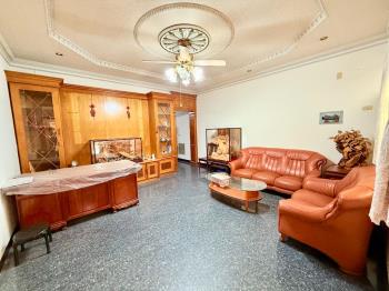 古典優雅巷弄透天