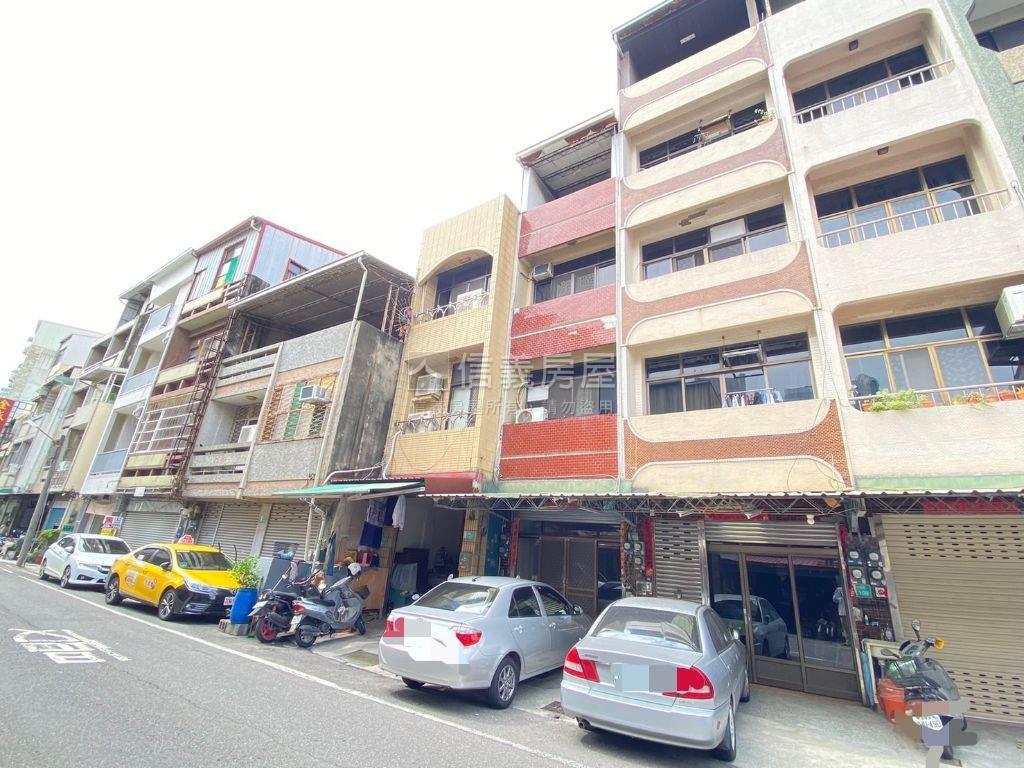 中西區文賢正路金店面房屋室內格局與周邊環境