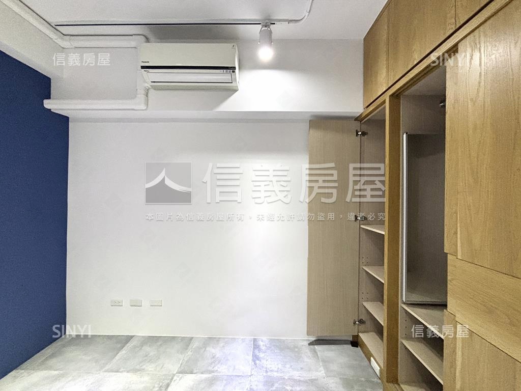 雪梨深藍兩房露臺戶房屋室內格局與周邊環境