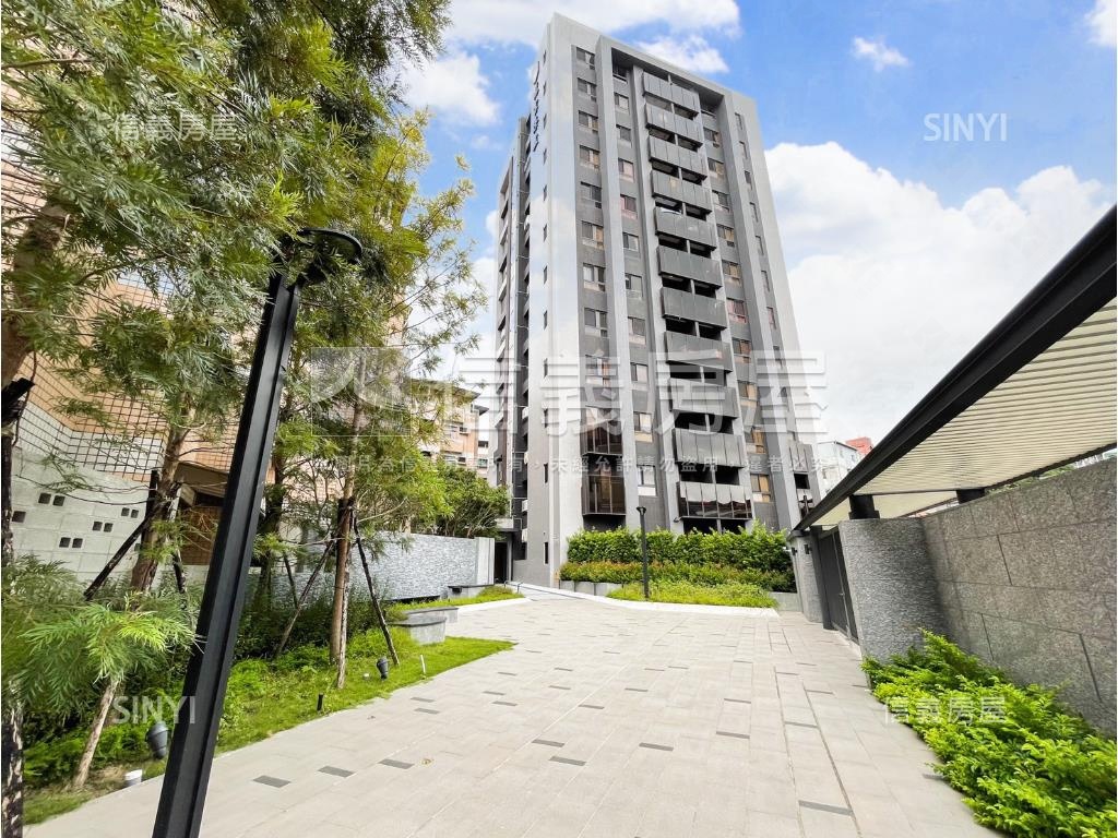 臻藏珍稀質感景觀三房車位房屋室內格局與周邊環境