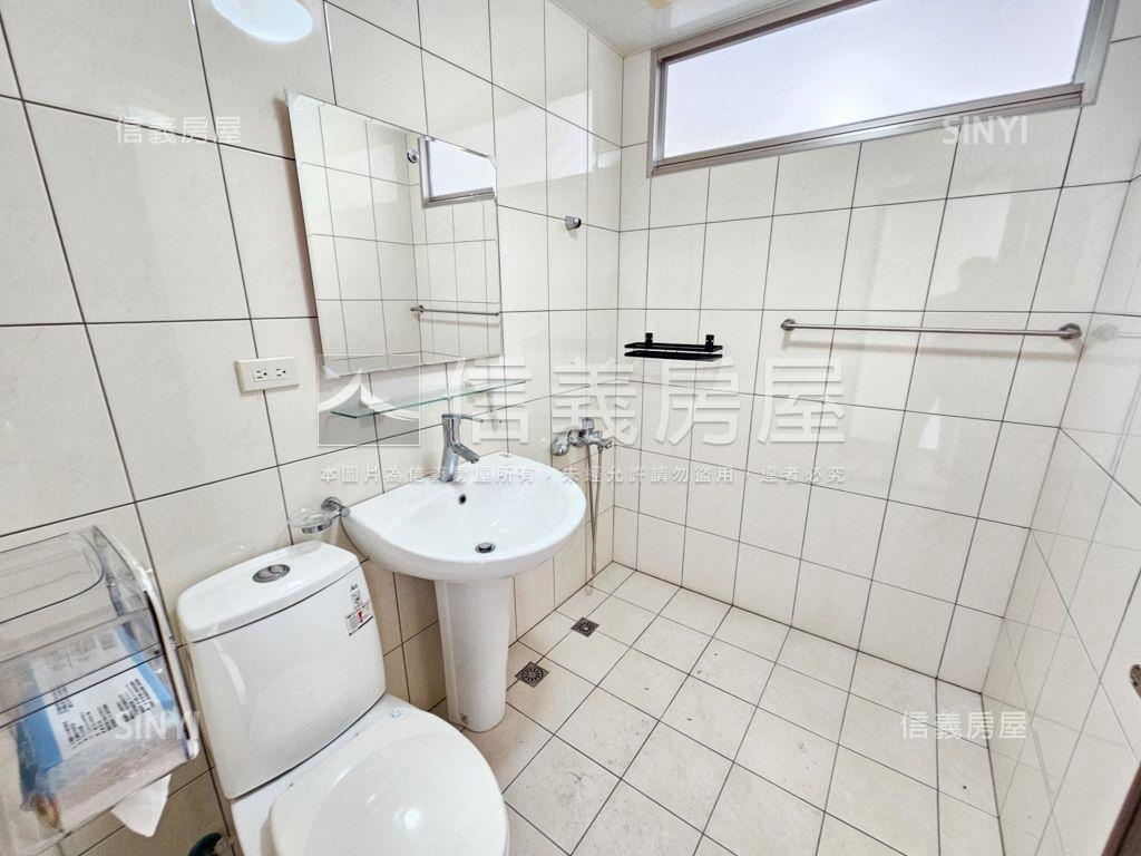 龍岡富庶村大三房房屋室內格局與周邊環境