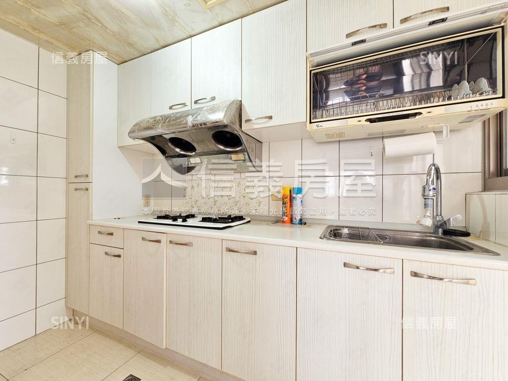 龍岡富庶村大三房房屋室內格局與周邊環境