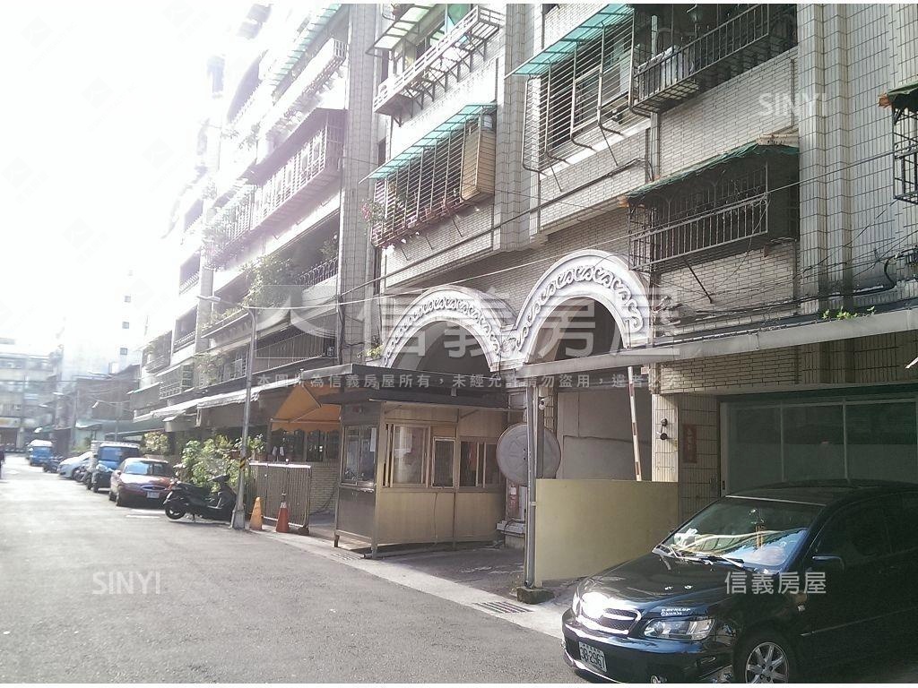 三面採光弘爺四房房屋室內格局與周邊環境