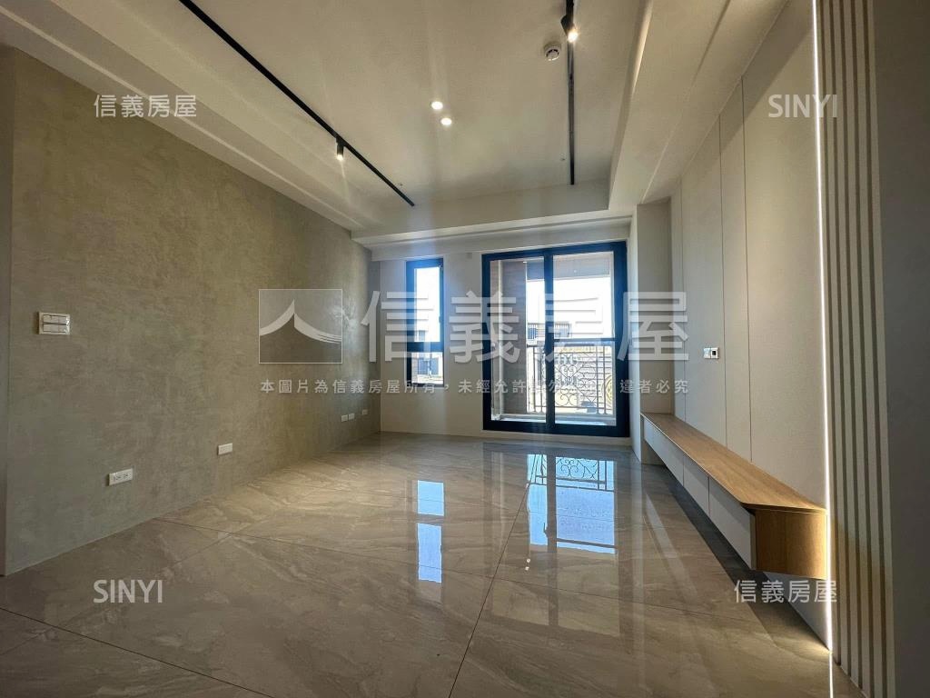 名軒快樂家景觀裝潢４房房屋室內格局與周邊環境