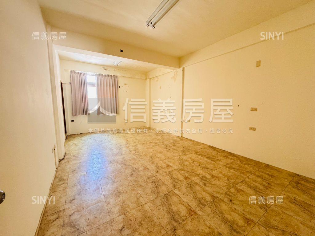 崇善面寬約十九米企業總部房屋室內格局與周邊環境