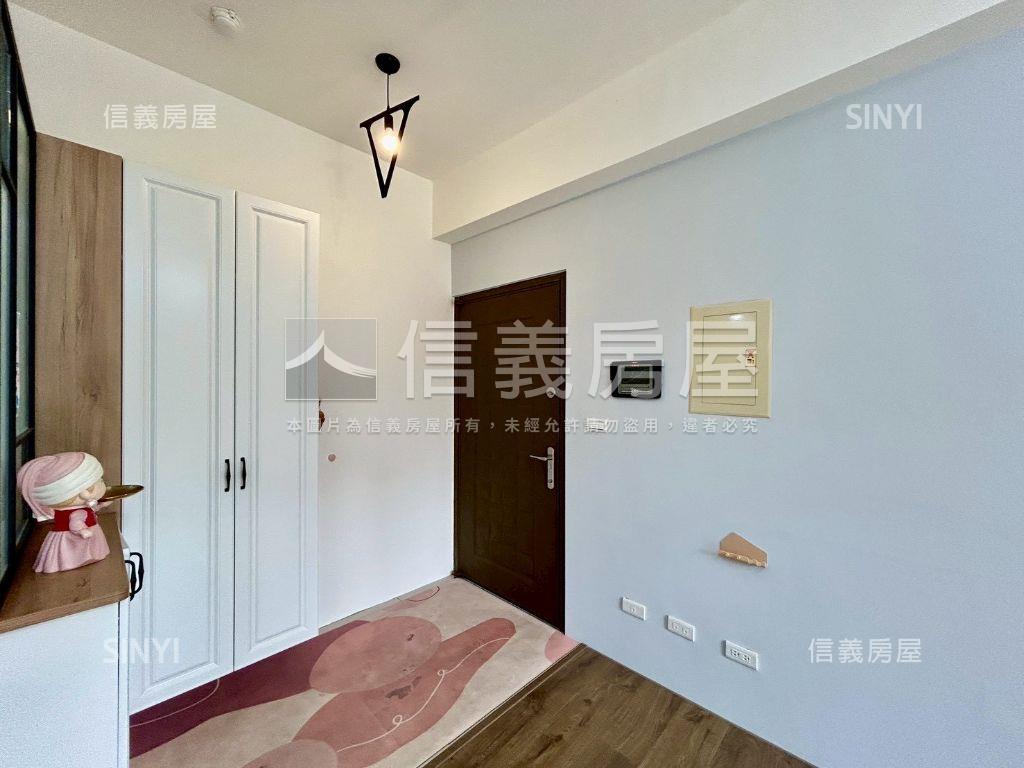 迎曦美裝潢大三房坡平車位房屋室內格局與周邊環境