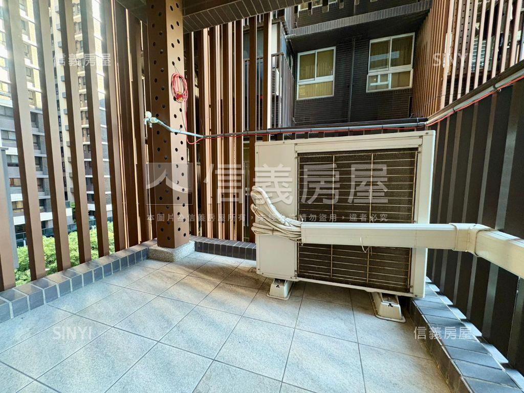 江翠ＯＮＥ兩房車位房屋室內格局與周邊環境