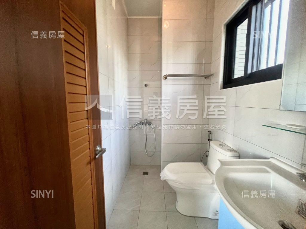 南屯全新臨路透天房屋室內格局與周邊環境
