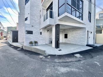 南屯全新臨路透天